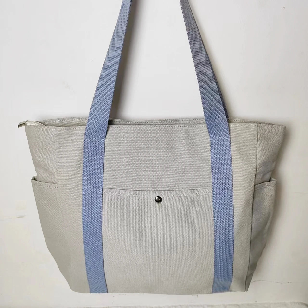 Large Capacity Canvas Tote Bag for Work, Commuting, and College Use - Stylish Student Shoulder Bag for Books and Essentials